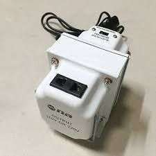 AUTOTRANSFORMADOR 300W TUD/TVS-300 110-220/300W NIPPON AMERICA