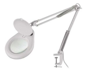 LUPAS CON LUZ Y SOPORTE CON BRAZO OSCILANTE