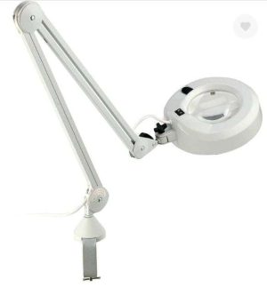 LAMPARA CON LUPA Y LUZ LED LUXO 61463