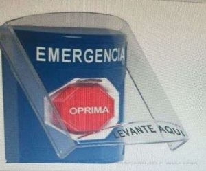 BOTON MOMENTANEO CUBIERTA AZUL STI SS2421EMES