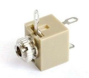 CONECTOR 3.5 HEMBRA CHASIS NB312 NIPPON AMERICA