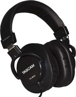 AUDIFONO TASCAM DE MEZCLA TH-MX2