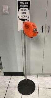 BASE PISO P/DISPENSADOR TAKE A TAB ®