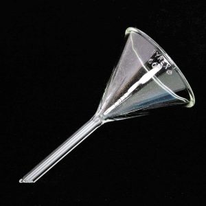EMBUDO DE VÁSTAGO CORTO, ACANALADO, ANGULO DE 60 GRADOS, 75X8MM 734086 CAROLINA BIOLOGICAL